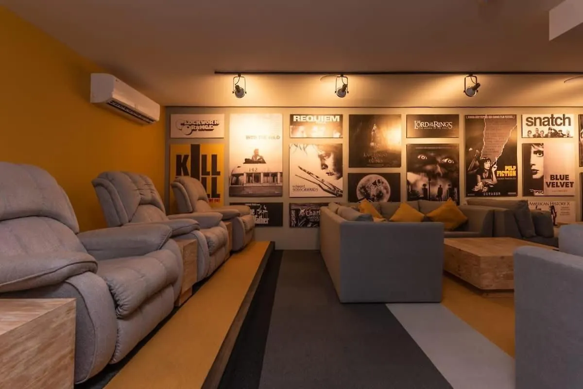 Large Studio With Working Space 100M From 5Th Ave Playa del Carmen