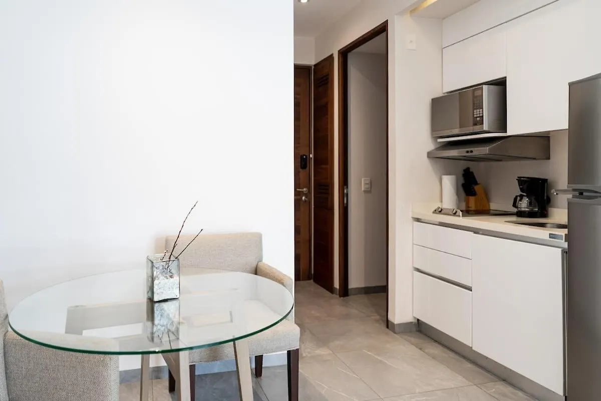 דירה פלאייה דל כרמן Large Studio With Working Space 100M From 5Th Ave